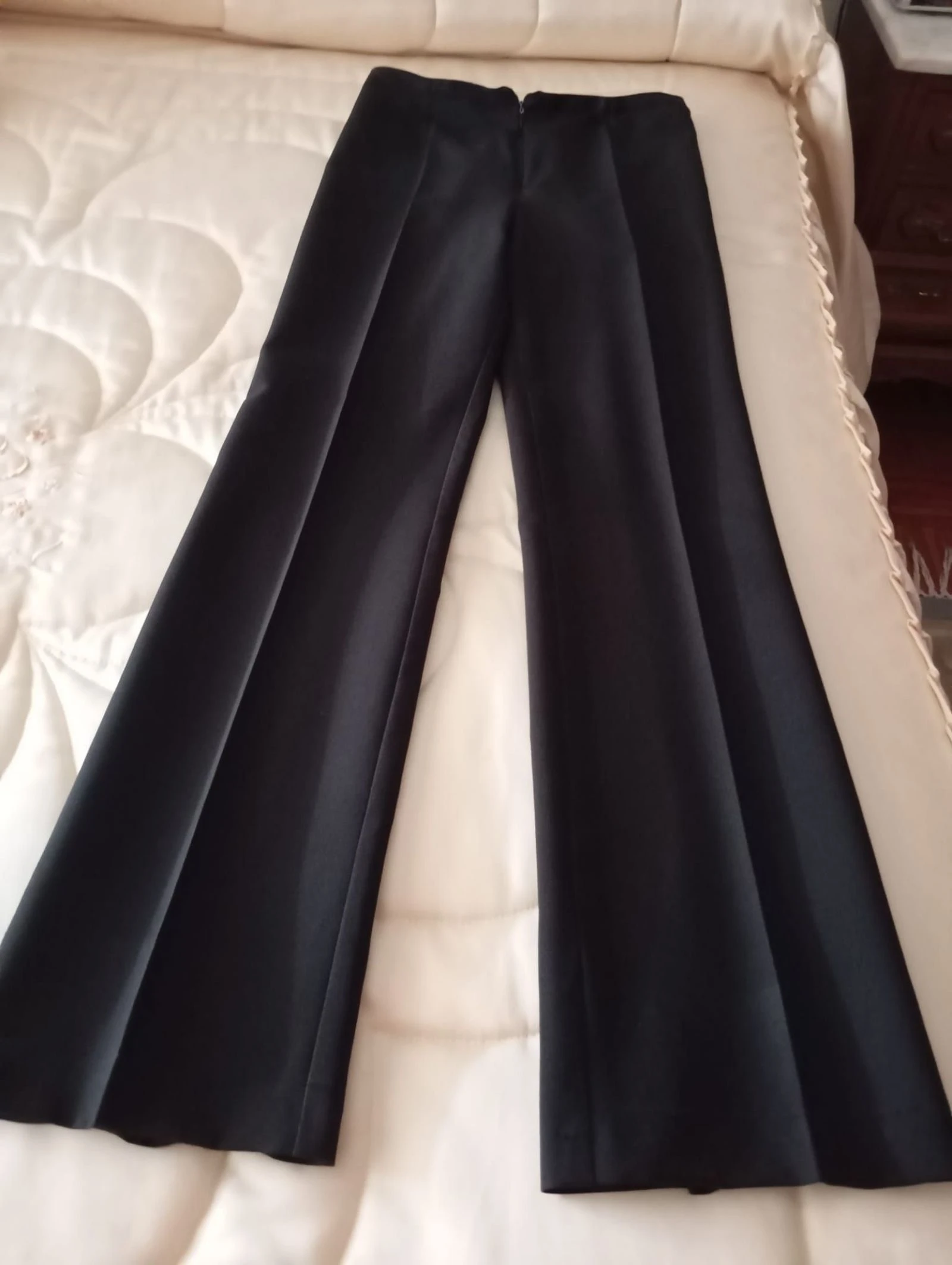 Pantalón mujer tiro alto. Talla 38.